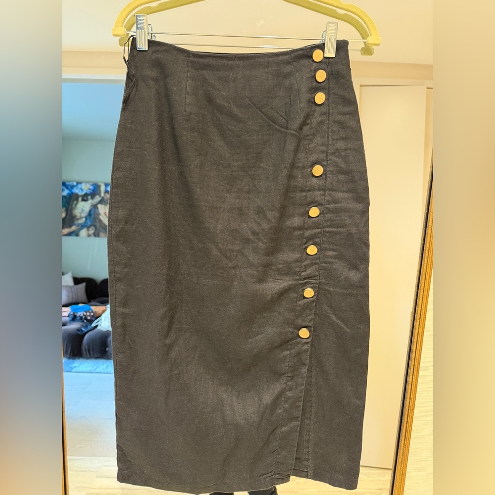 Vintage Hansen & Gretel Black Linen Pencil Skirt with Gold Buttons